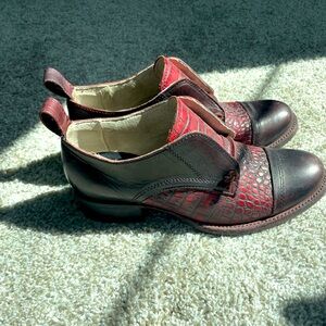 Mabel Oxford shoes by Freebird size 6